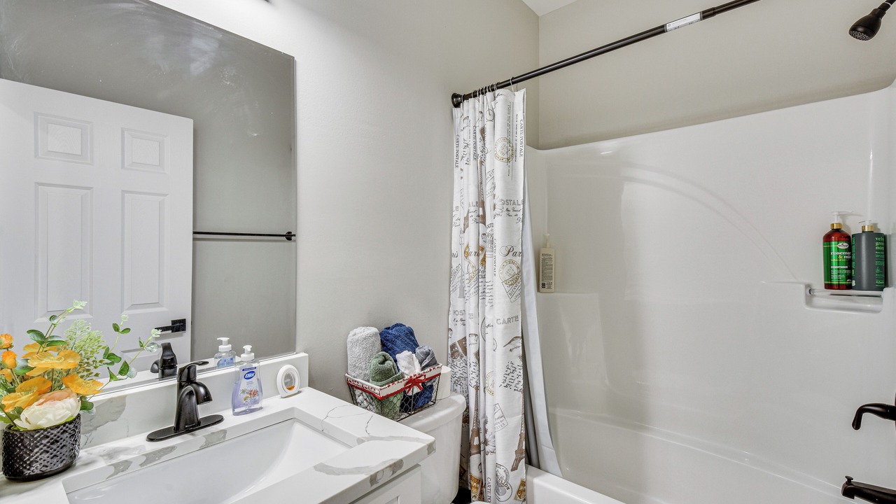 Photo of Bathroom in Lavonia