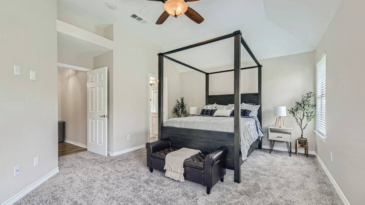 Photo of Bedroom in Georgetown