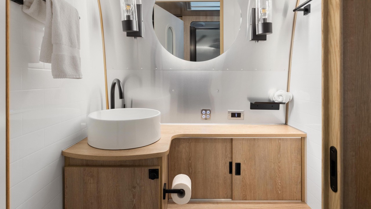 Photo of Bathroom in Riverland Terrace