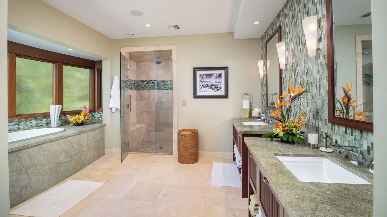 Photo of Bathroom in Wailea