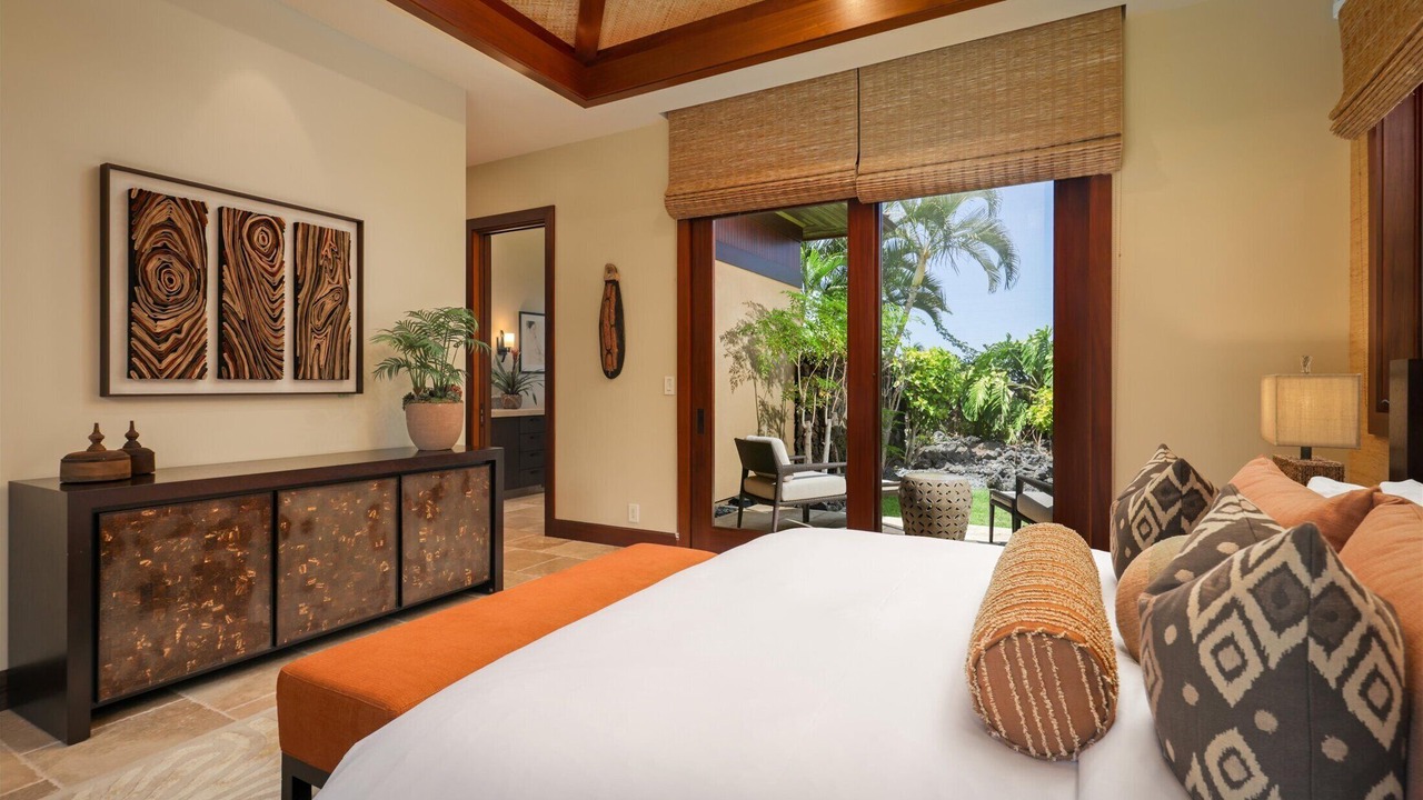 Photo of Bedroom in Kaupulehu