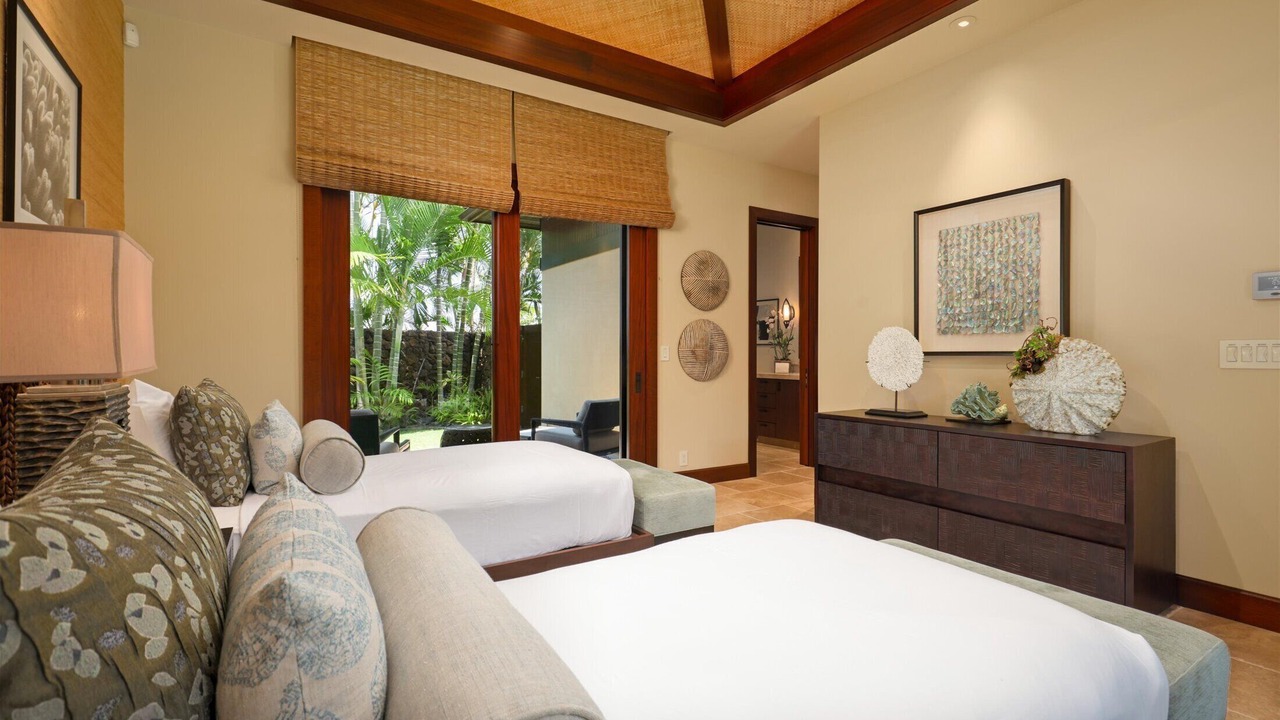 Photo of Bedroom in Kaupulehu