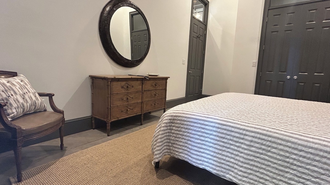Photo of Bedroom in Abbeville