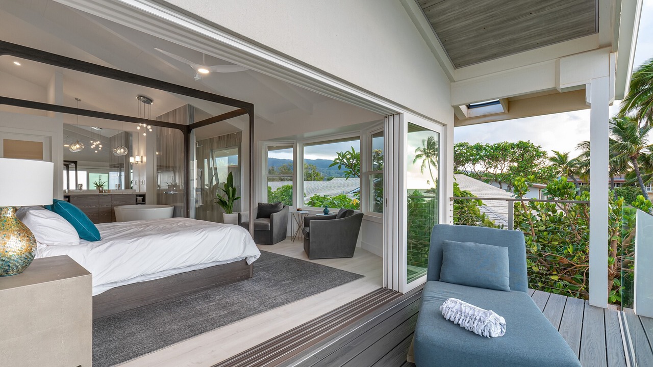 Photo of Bedroom in Waialua