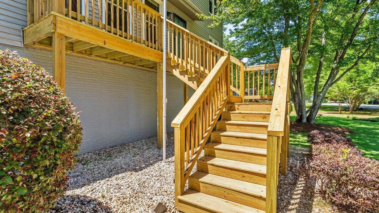 Photo of Outdoor in Harbison