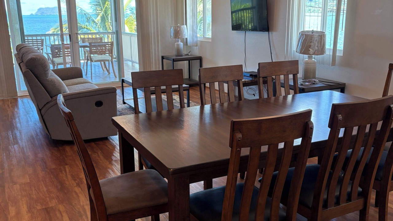Photo of Livingroom in Kahalu u