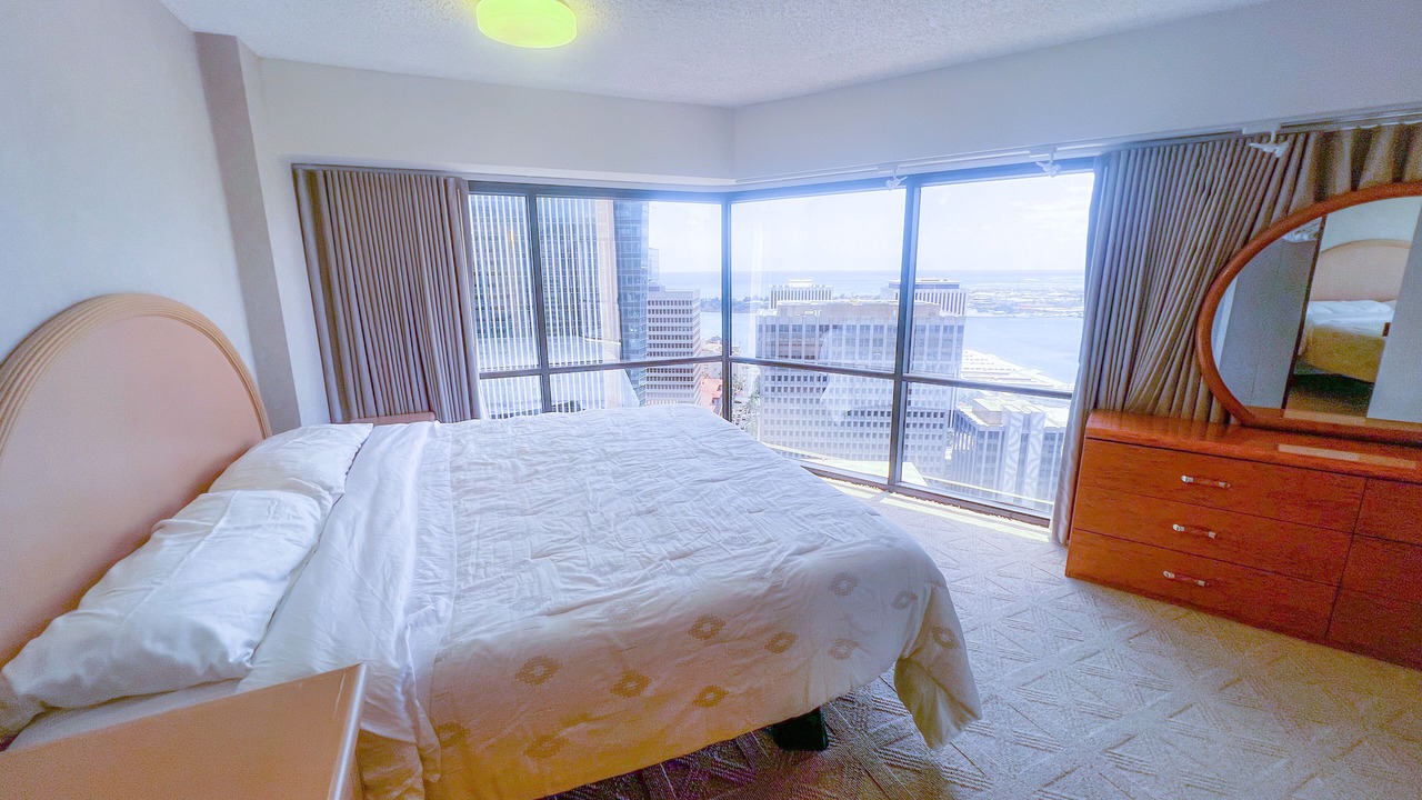 Photo of Bedroom in Downtown Honolulu