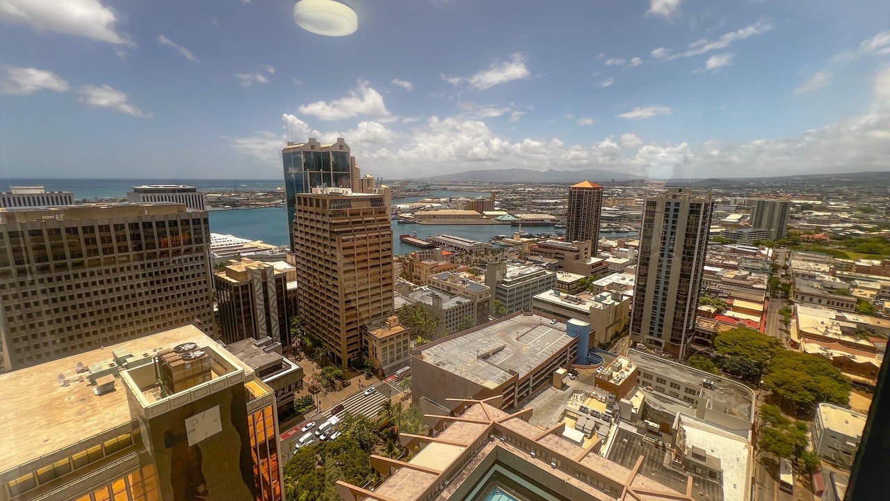 Photo of Others in Downtown Honolulu