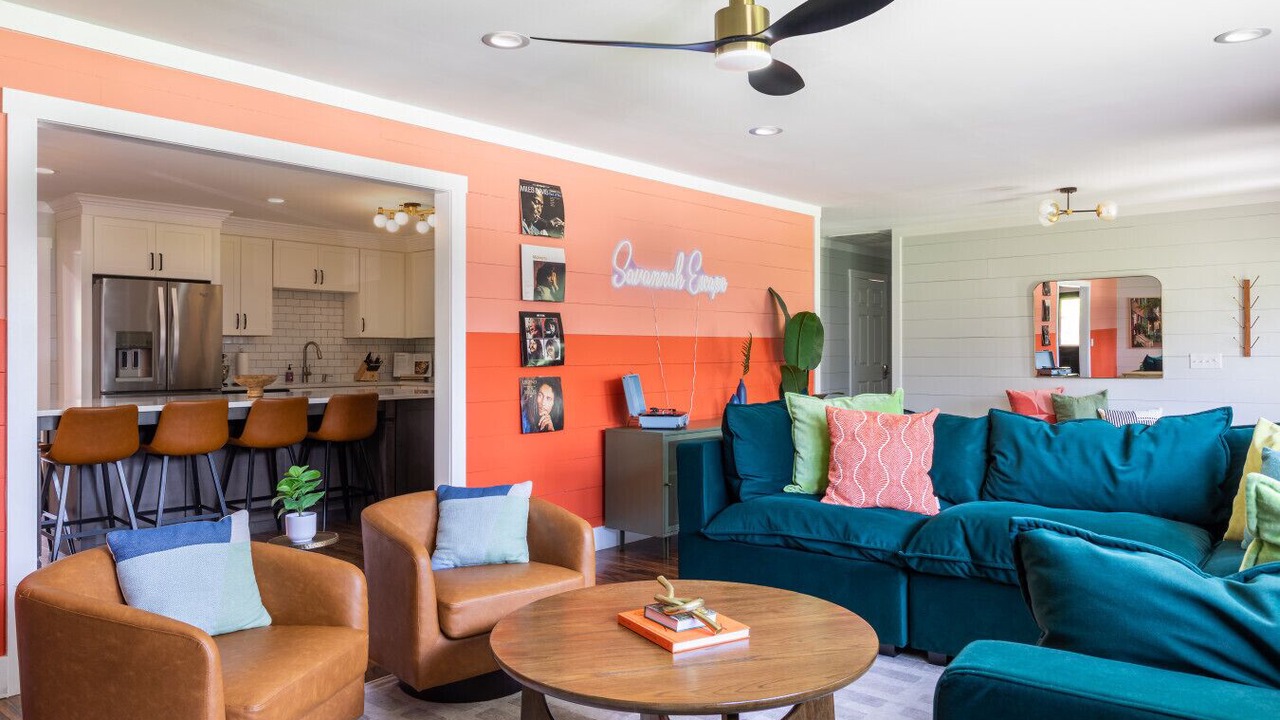 Photo of Livingroom in Isle of Hope Historic District
