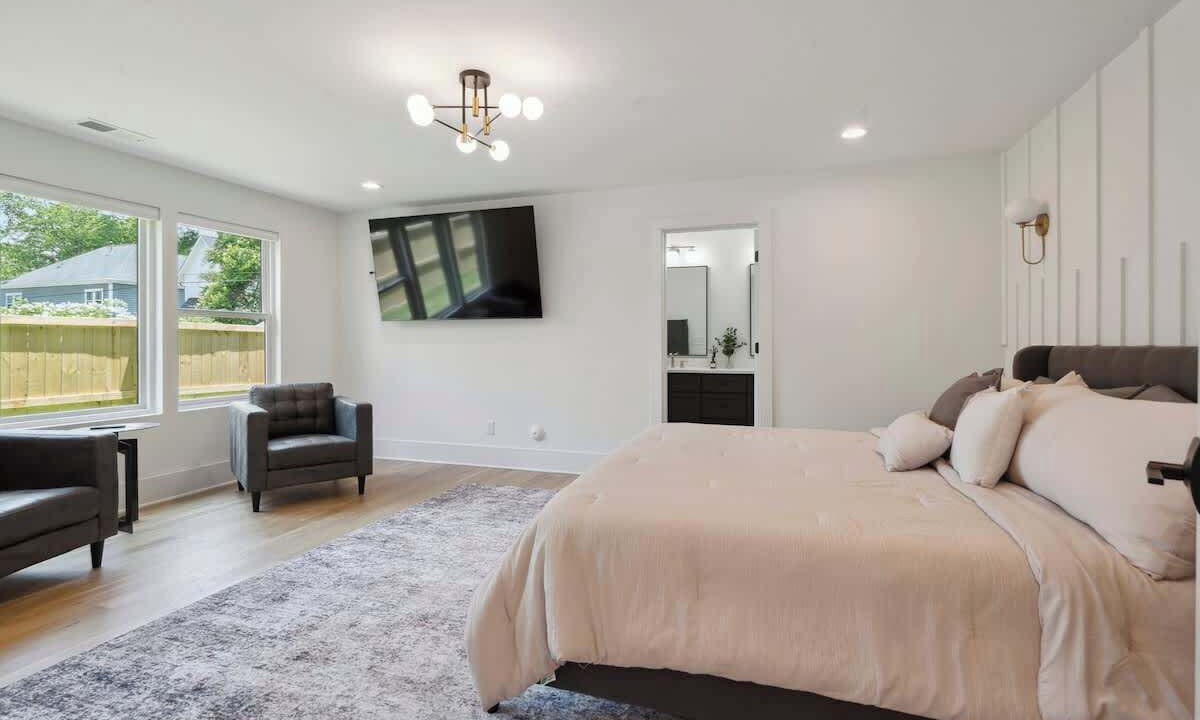 Photo of Bedroom in Biddleville