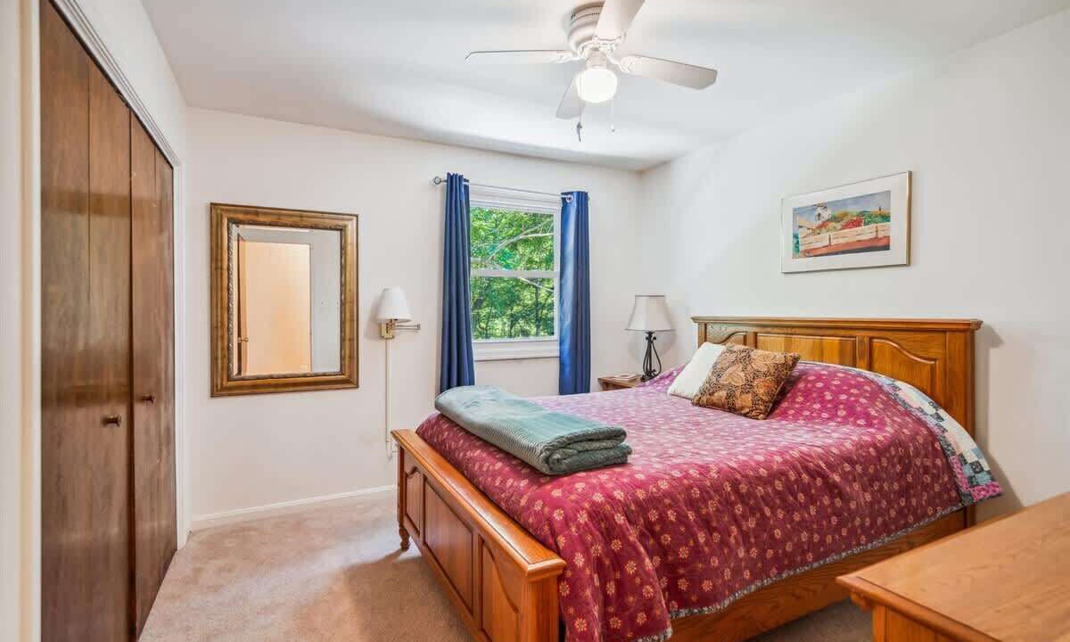 Photo of Bedroom in Barstow
