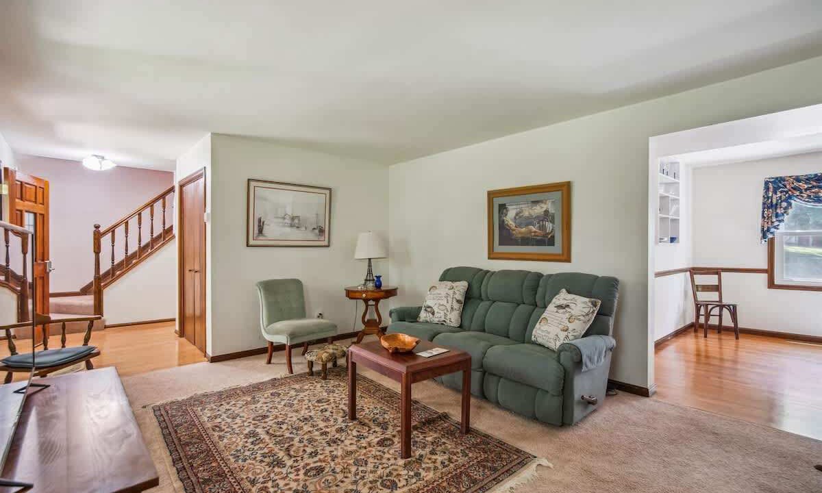 Photo of Livingroom in Barstow
