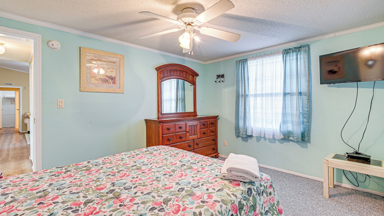 Photo of Bedroom in Garden City