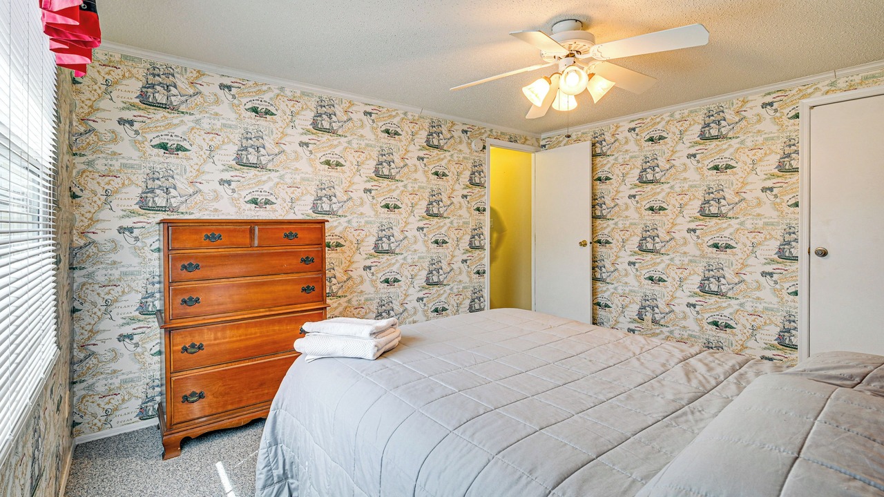 Photo of Bedroom in Garden City