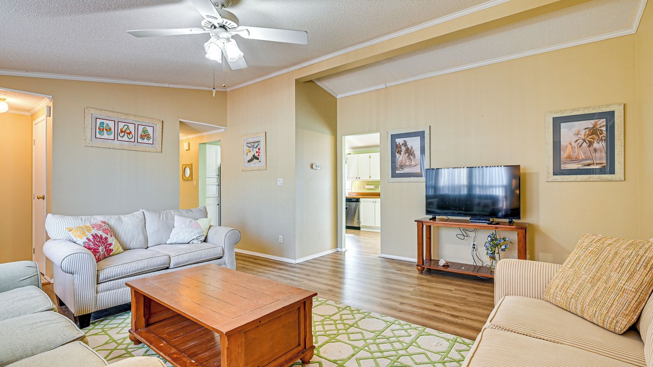 Photo of Livingroom in Garden City