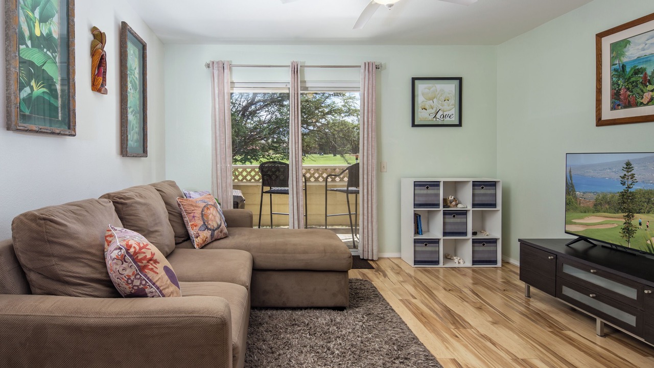 Photo of Livingroom in Waikoloa
