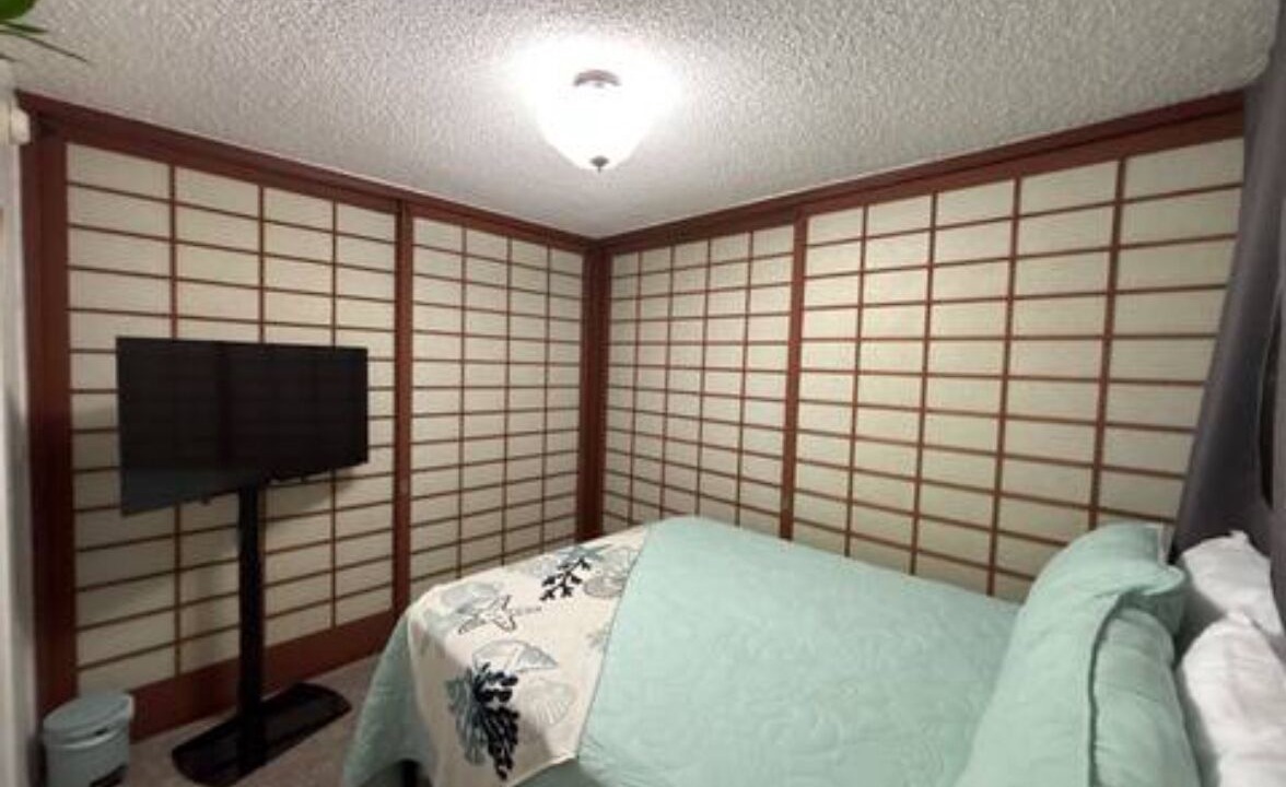 Photo of Bedroom in McCully - Moiliili