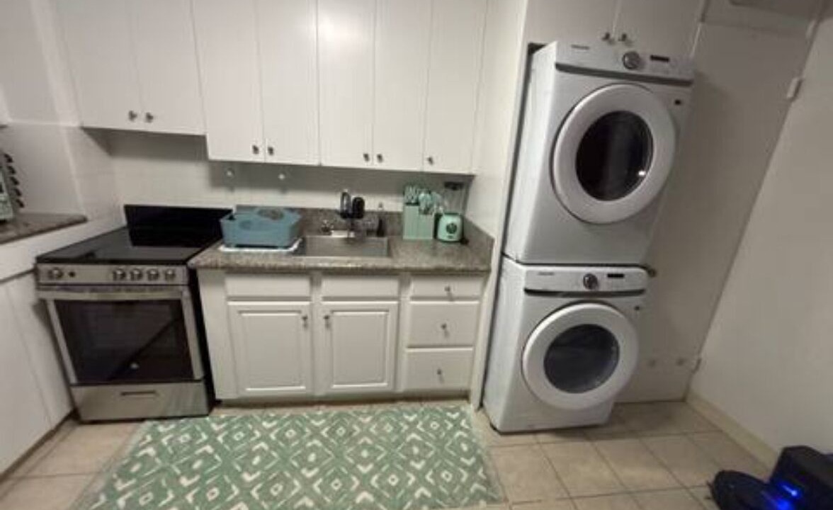 Photo of Kitchen in McCully - Moiliili