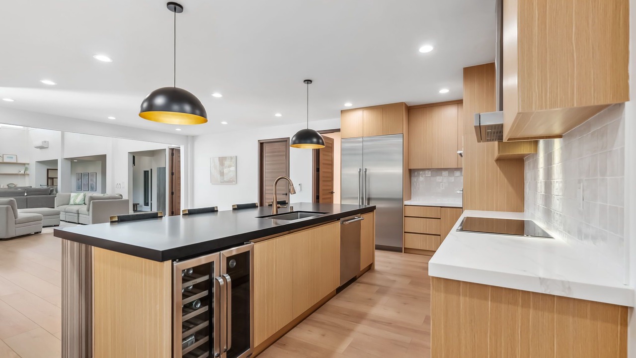 Photo of Kitchen in Makaha Valley
