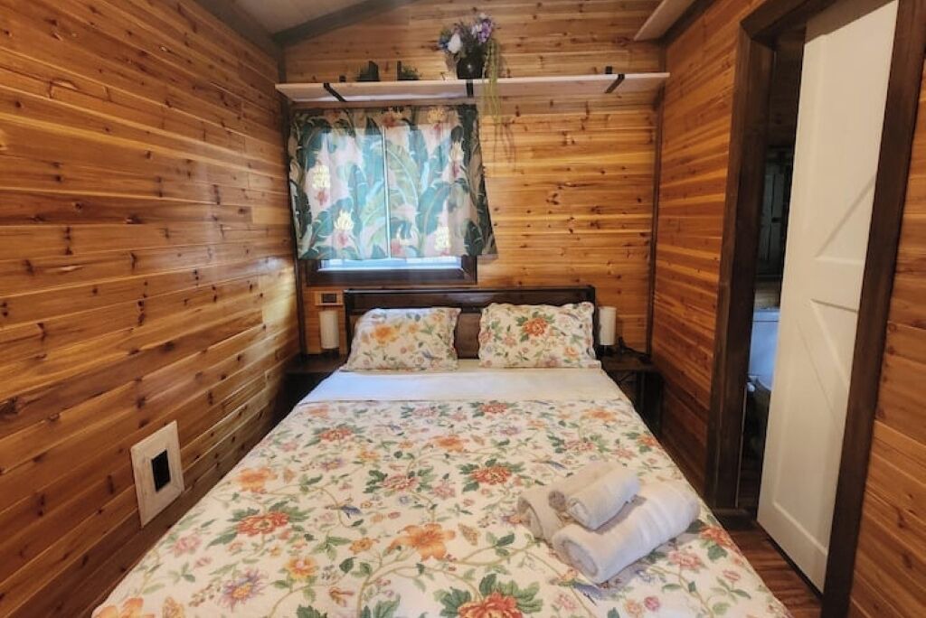 Photo of Bedroom in Mountain View