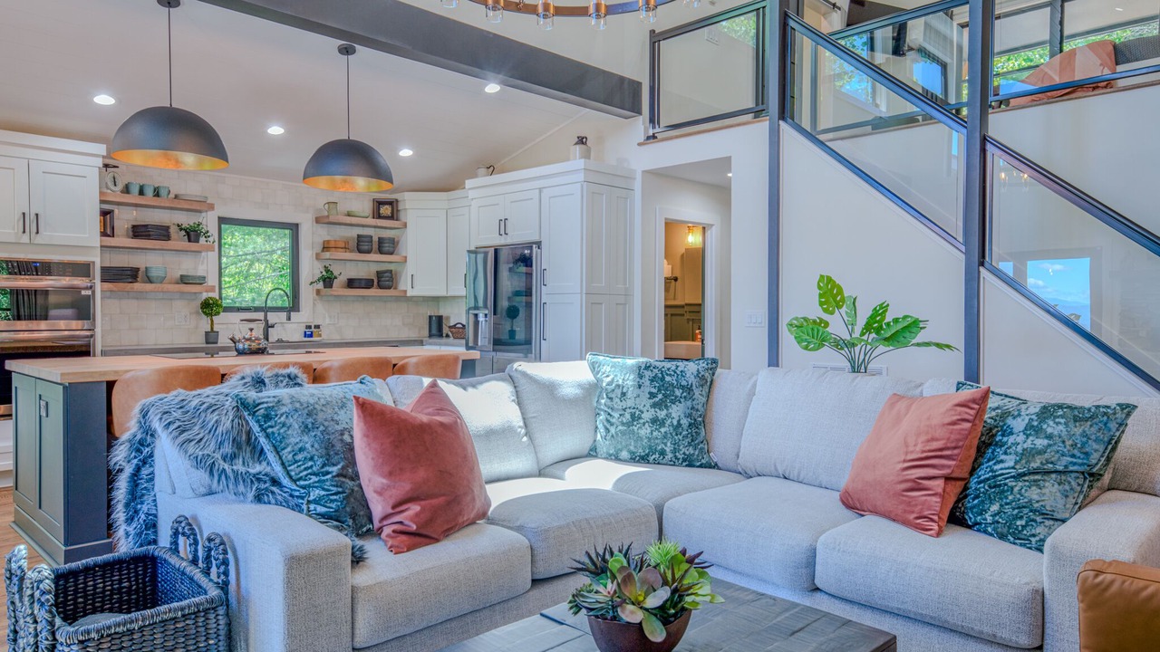 Photo of Livingroom in Hendersonville