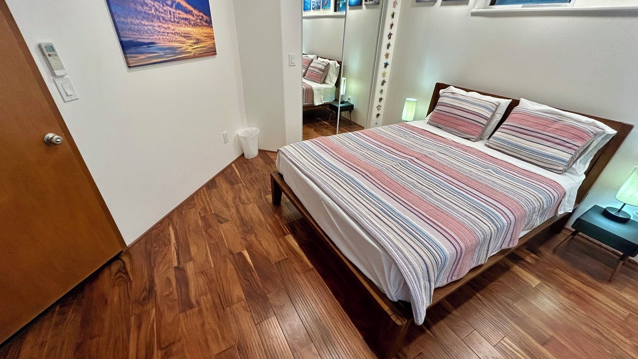 Photo of Bedroom in Kahaluu-Keauhou