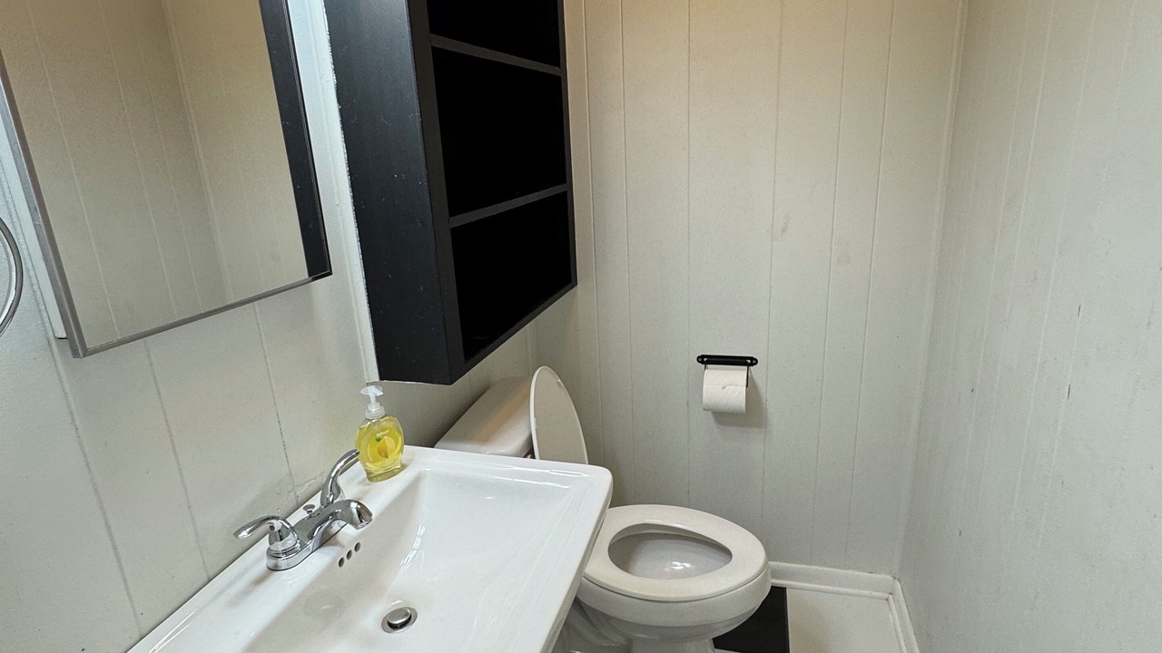 Photo of Bathroom in Leesville
