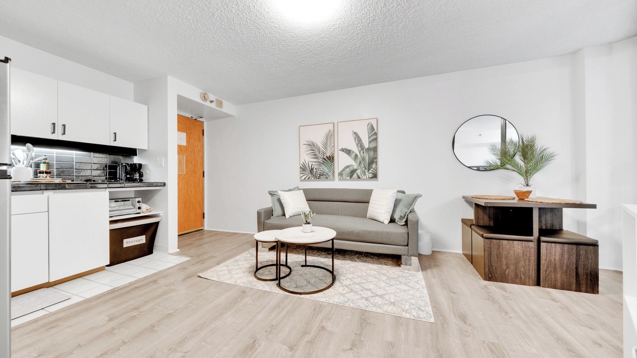 Photo of Livingroom in Downtown Honolulu