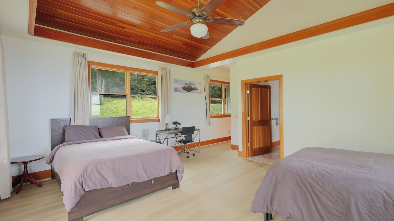 Photo of Bedroom in Holualoa