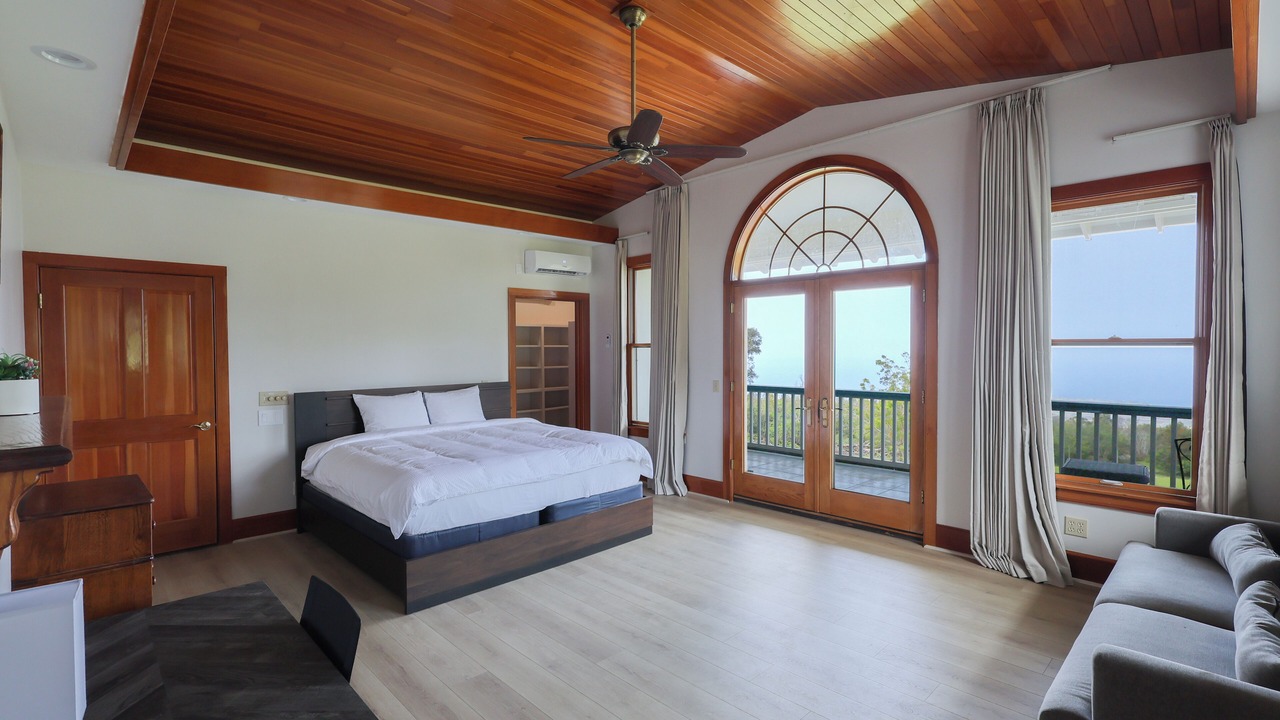 Photo of Bedroom in Holualoa