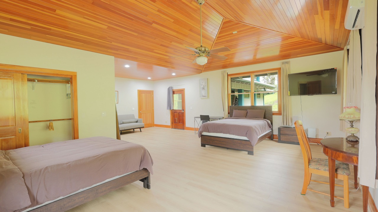 Photo of Bedroom in Holualoa