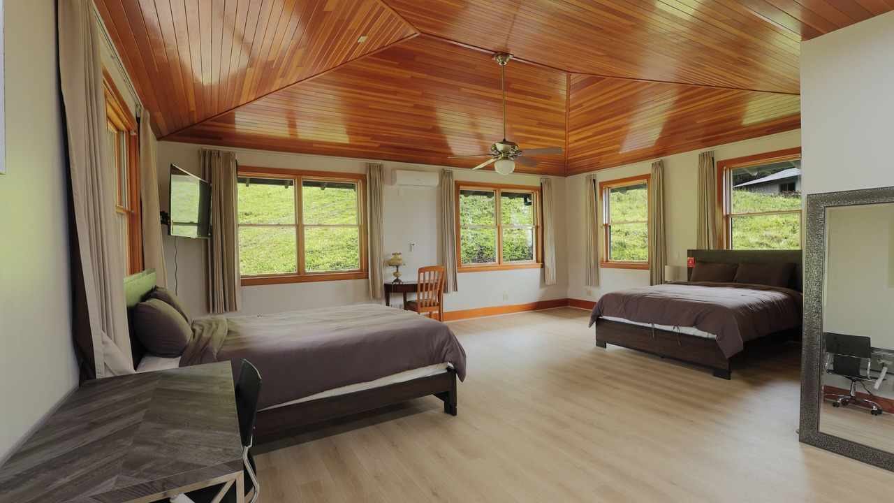 Photo of Bedroom in Holualoa