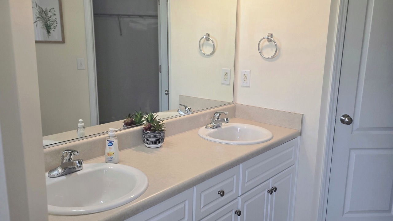 Photo of Bathroom in Warrenville