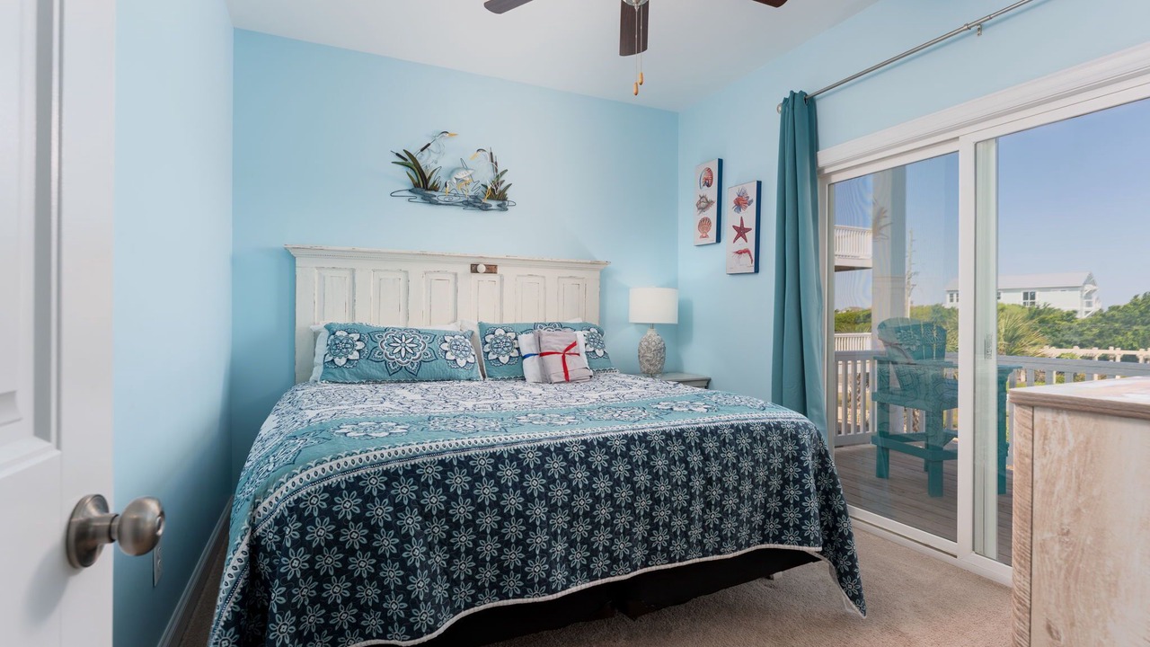 Photo of Bedroom in North Topsail Beach