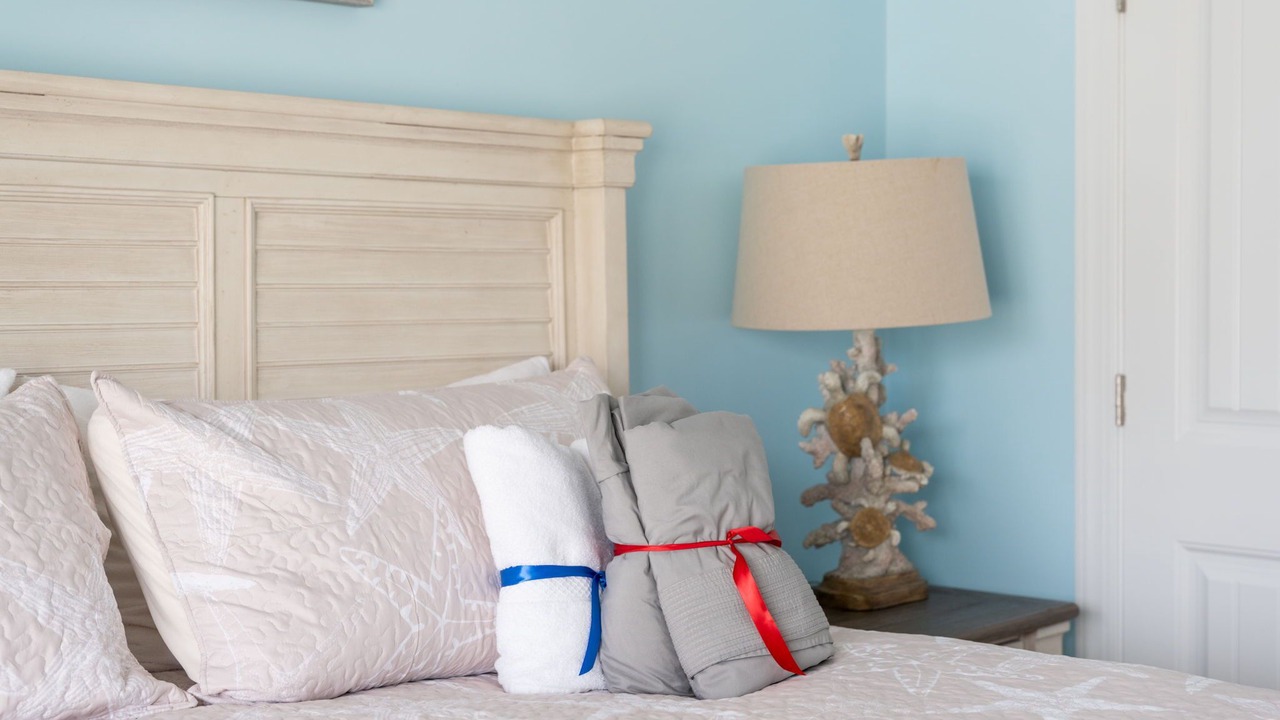 Photo of Bedroom in North Topsail Beach