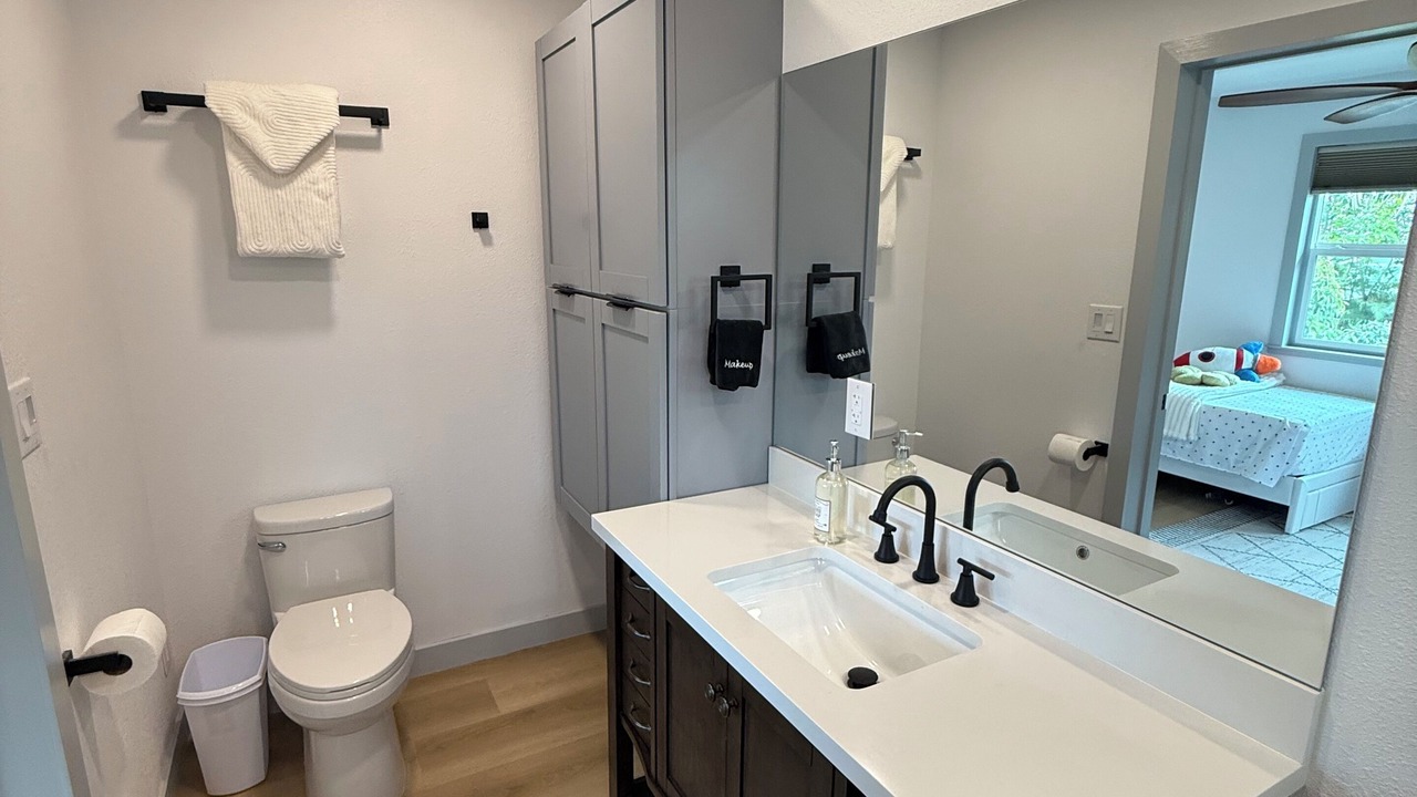 Photo of Bathroom in Papa