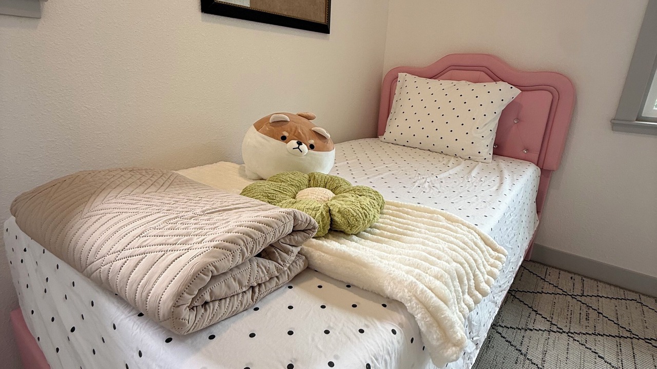 Photo of Bedroom in Papa