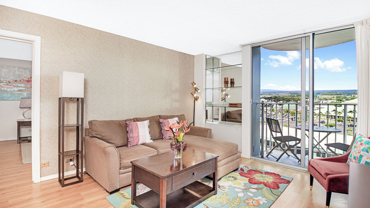 Photo of Livingroom in Hilo