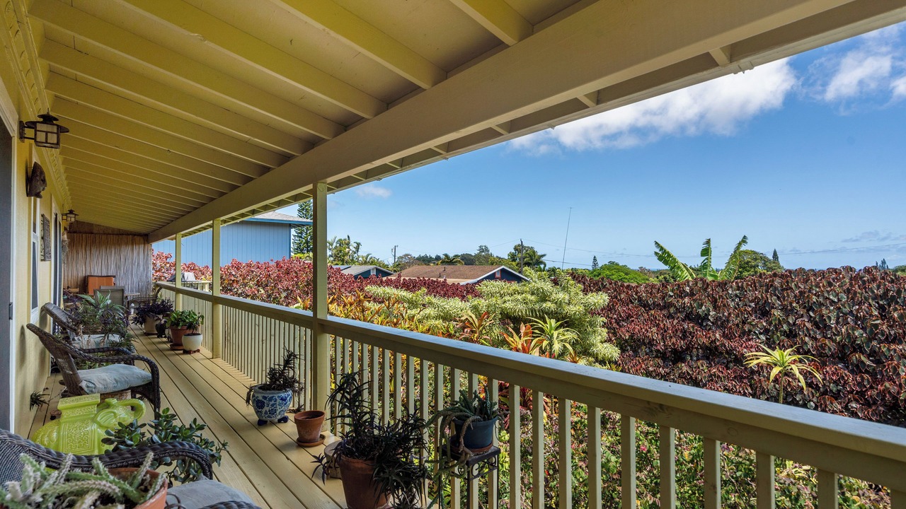 Photo of Outdoor in Haiku
