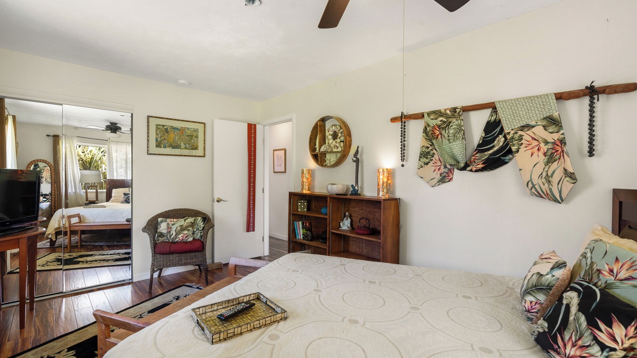 Photo of Bedroom in Haiku