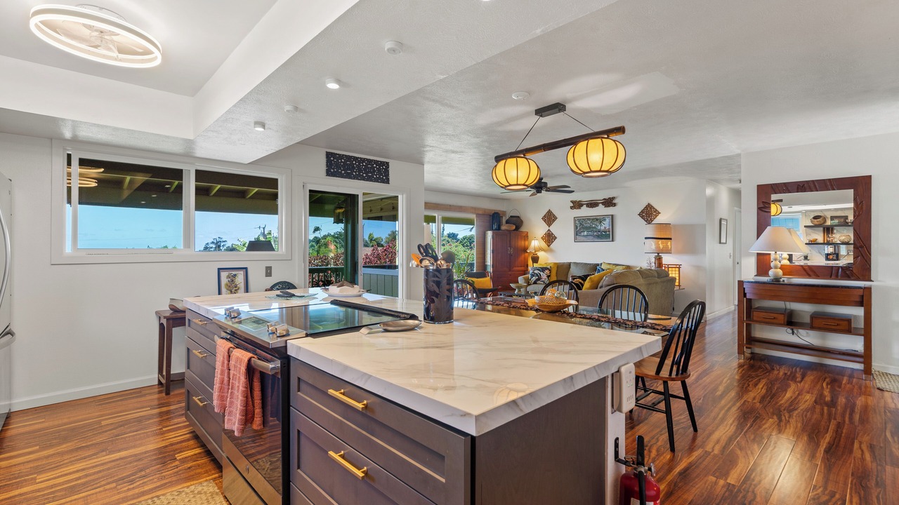 Photo of Kitchen in Haiku