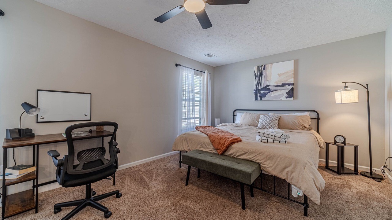 Photo of Bedroom in Flowery Branch