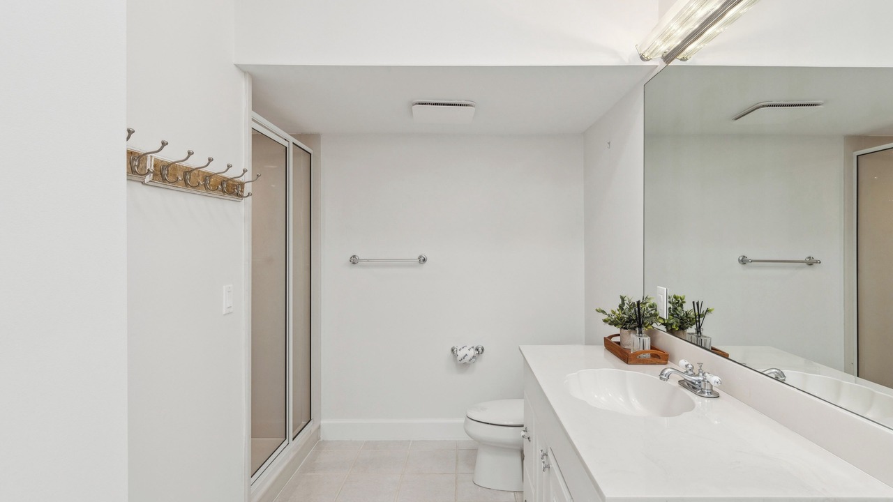 Photo of Bathroom in North Forest Beach