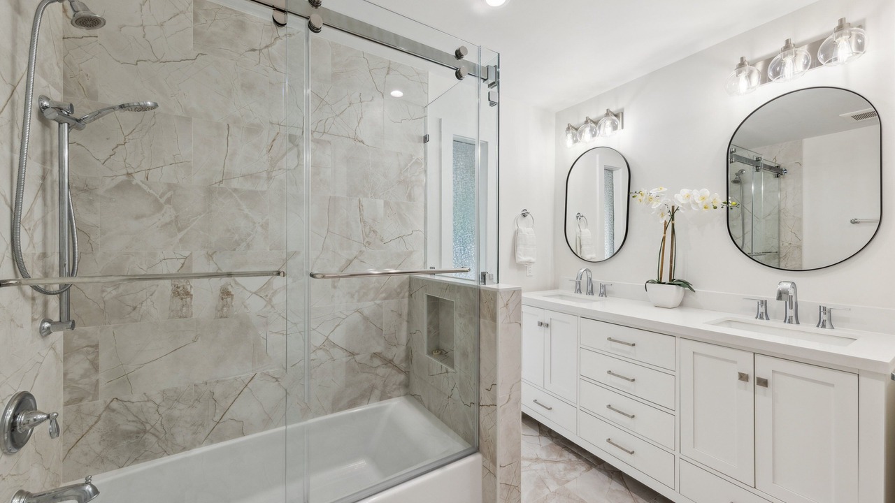 Photo of Bathroom in North Forest Beach