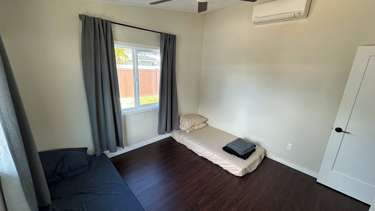 Photo of Bedroom in Kailua