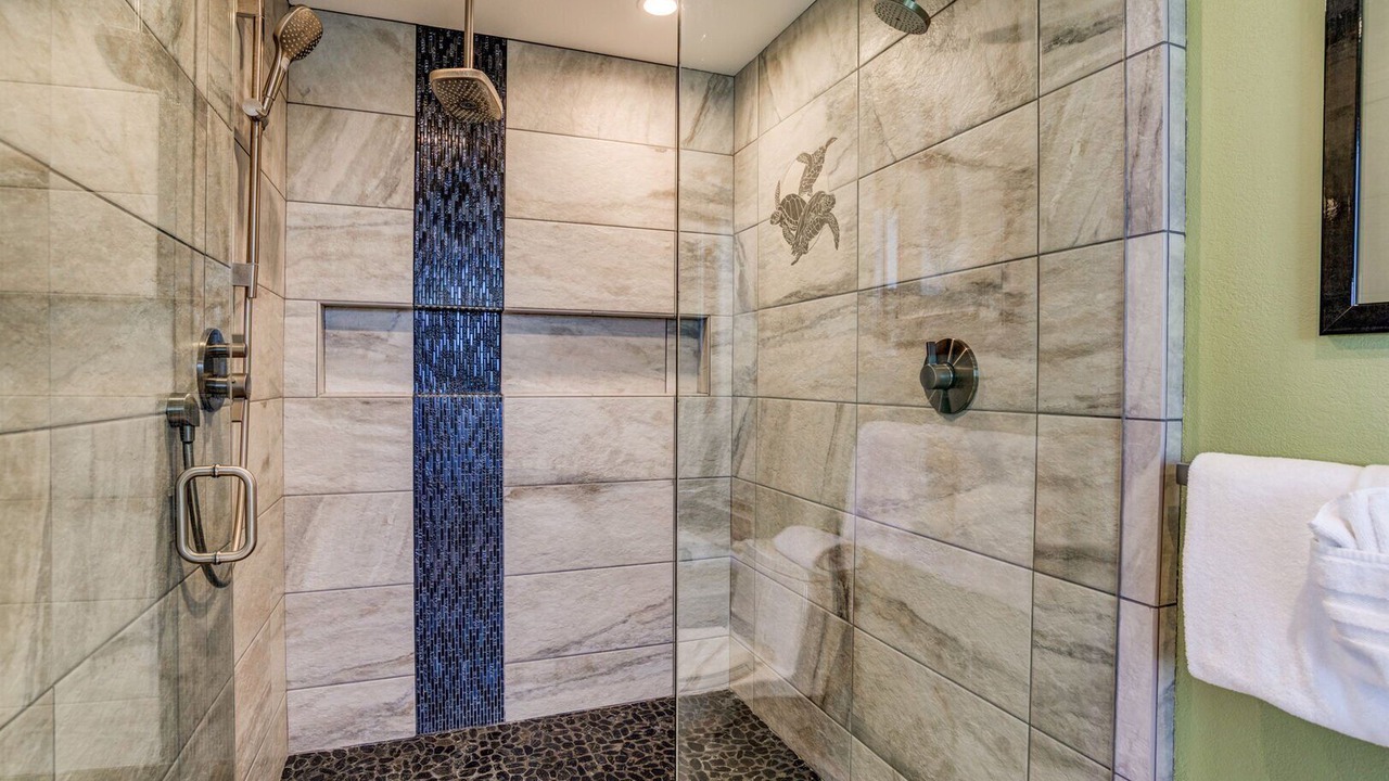 Photo of Bathroom in Kahana