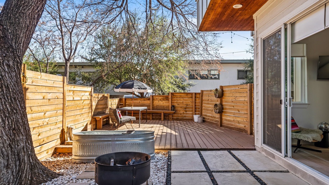 Photo of Outdoor in Blackshear-Prospect Hill
