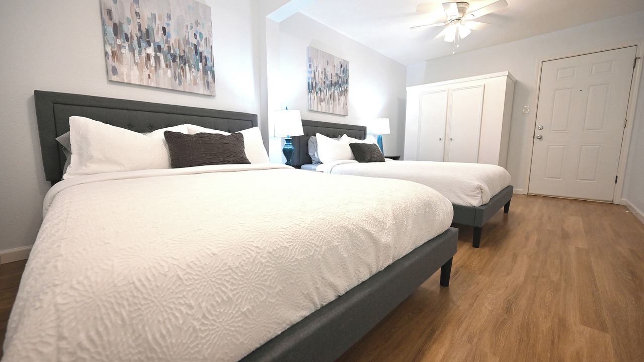 Photo of Bedroom in South Lamar