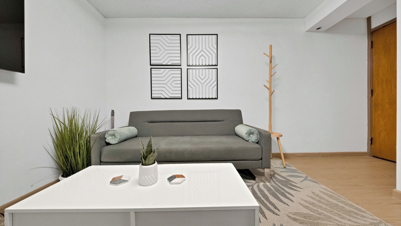 Photo of Livingroom in Downtown Honolulu