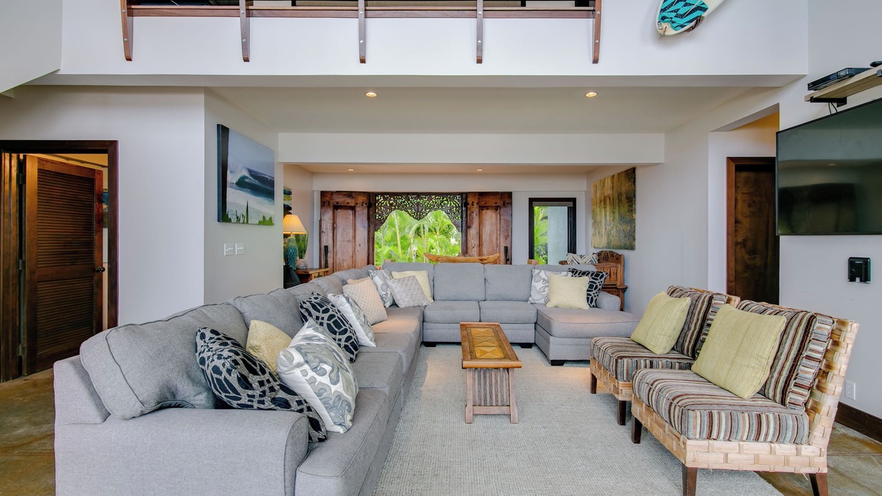 Photo of Livingroom in Pupukea